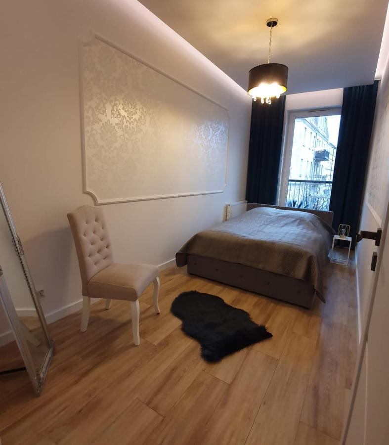 Apartament Skarbowa Leszno  Exteriör bild
